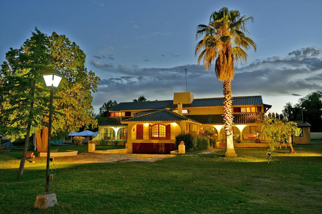 Villa Los Sauces Chacras de Coria Buitenkant foto